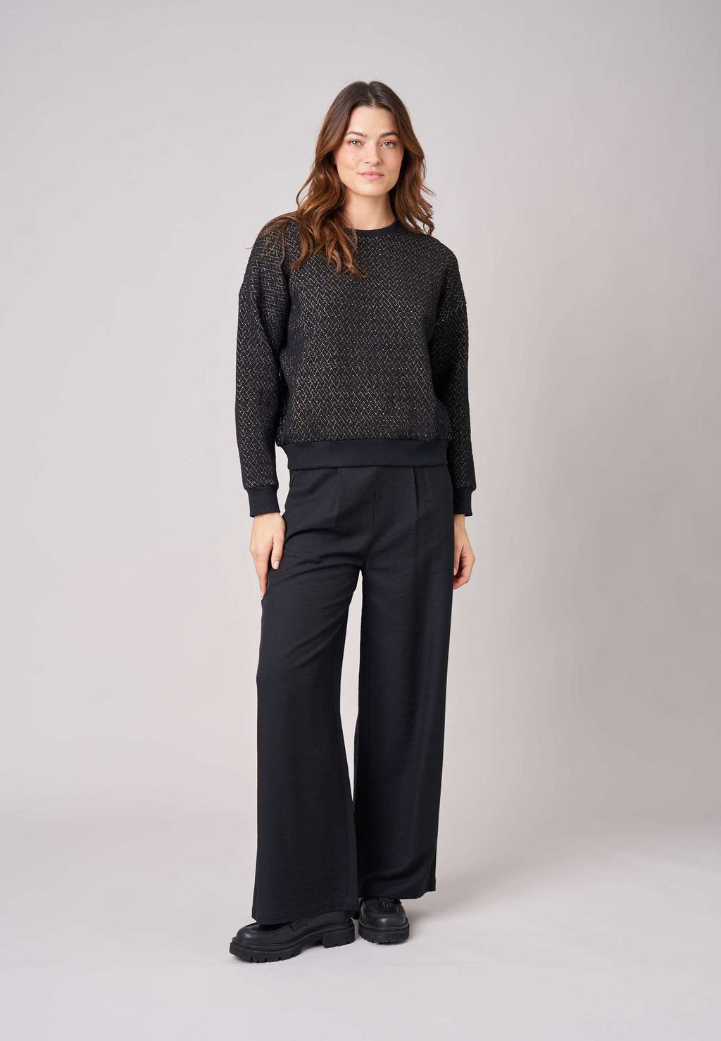 Sweat noir brodé chevrons dorés - DEELUXE