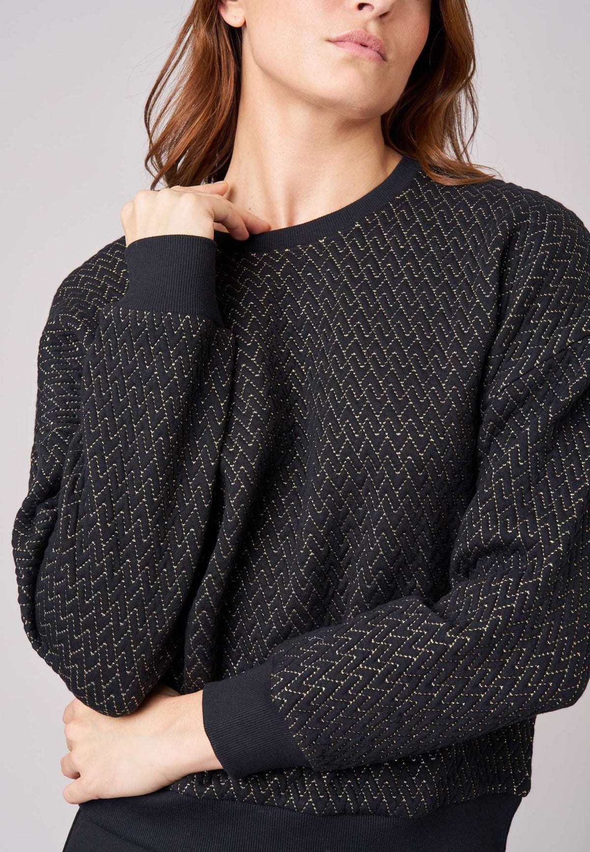 Sweat noir brodé chevrons dorés - DEELUXE