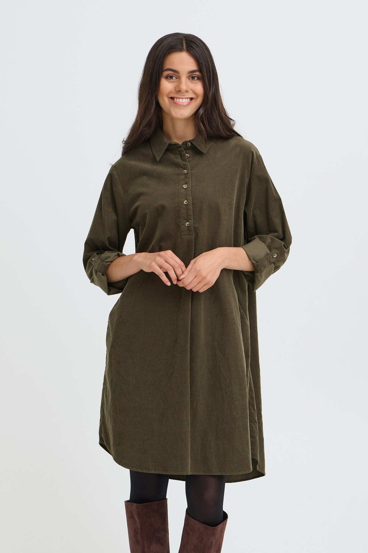 Robe velours côtelé fin